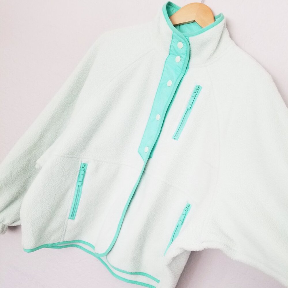 American Eagle Overesized Fleece Sherpa Snap Jacket Size M Mint Green Sea Foam - Picture 7 of 16
